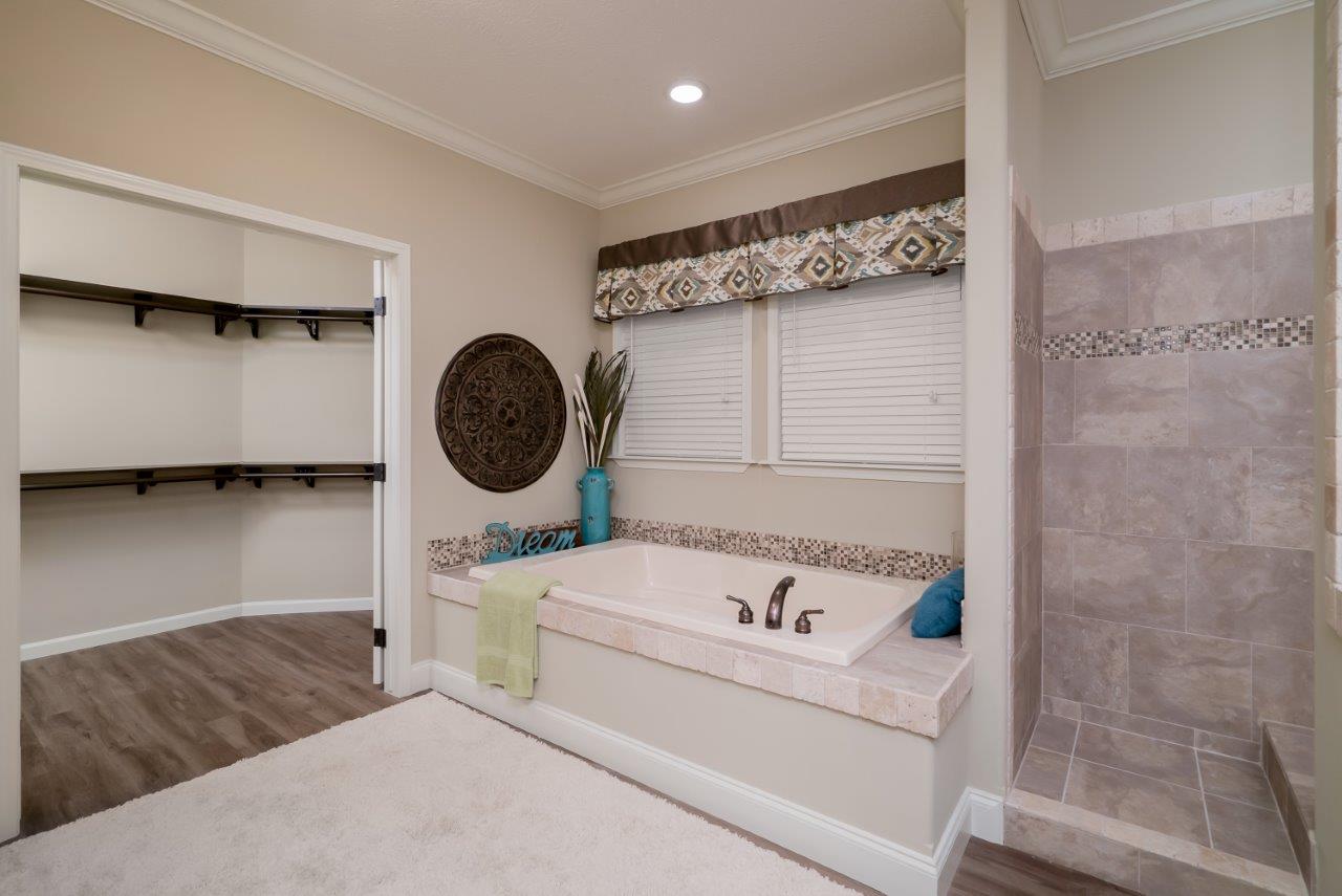 Sun Valley Series Charis House SVM7404 Grandan Homes